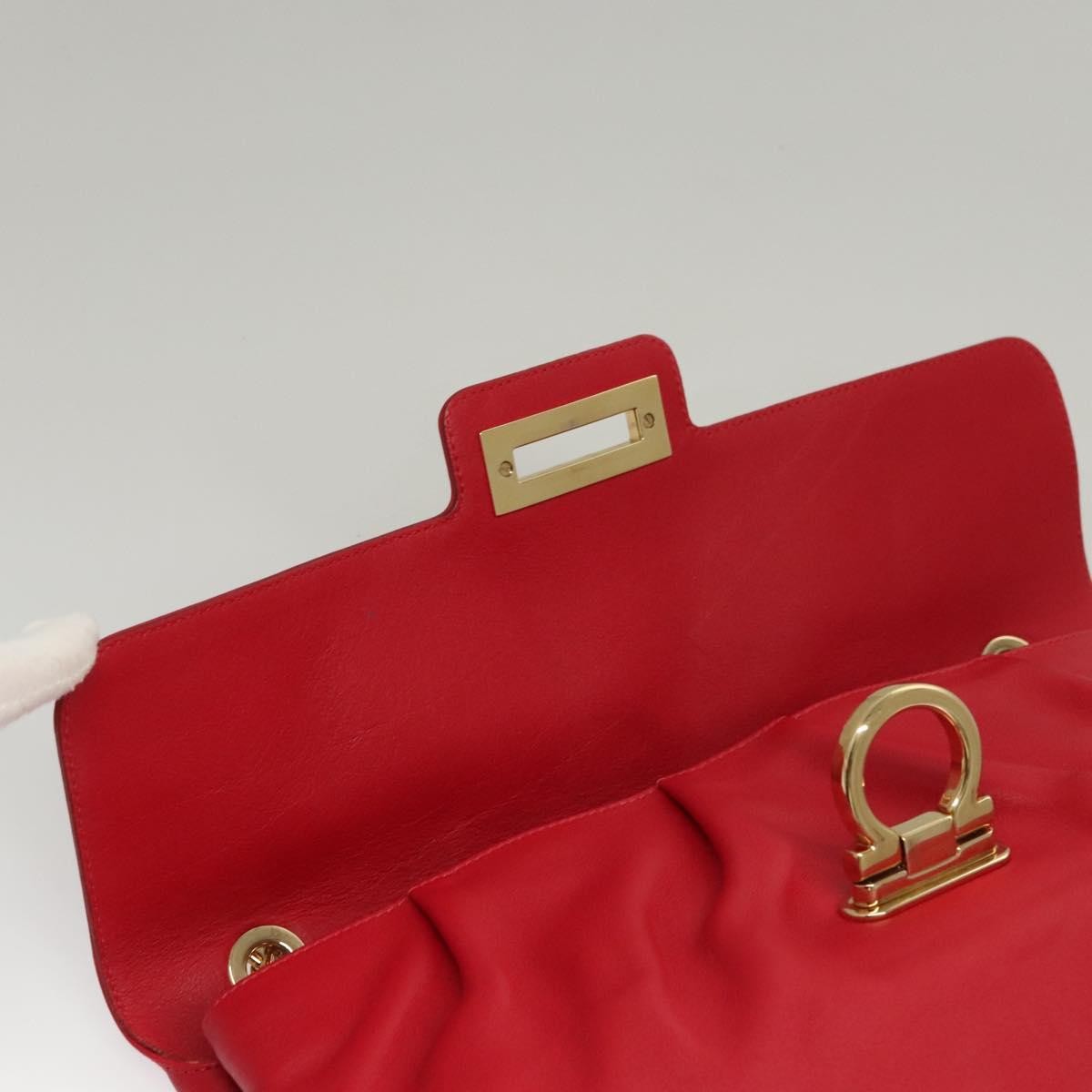 Salvatore Ferragamo Gancini Chain Shoulder bag Leather, RED, LEATHER, Shoulder bag