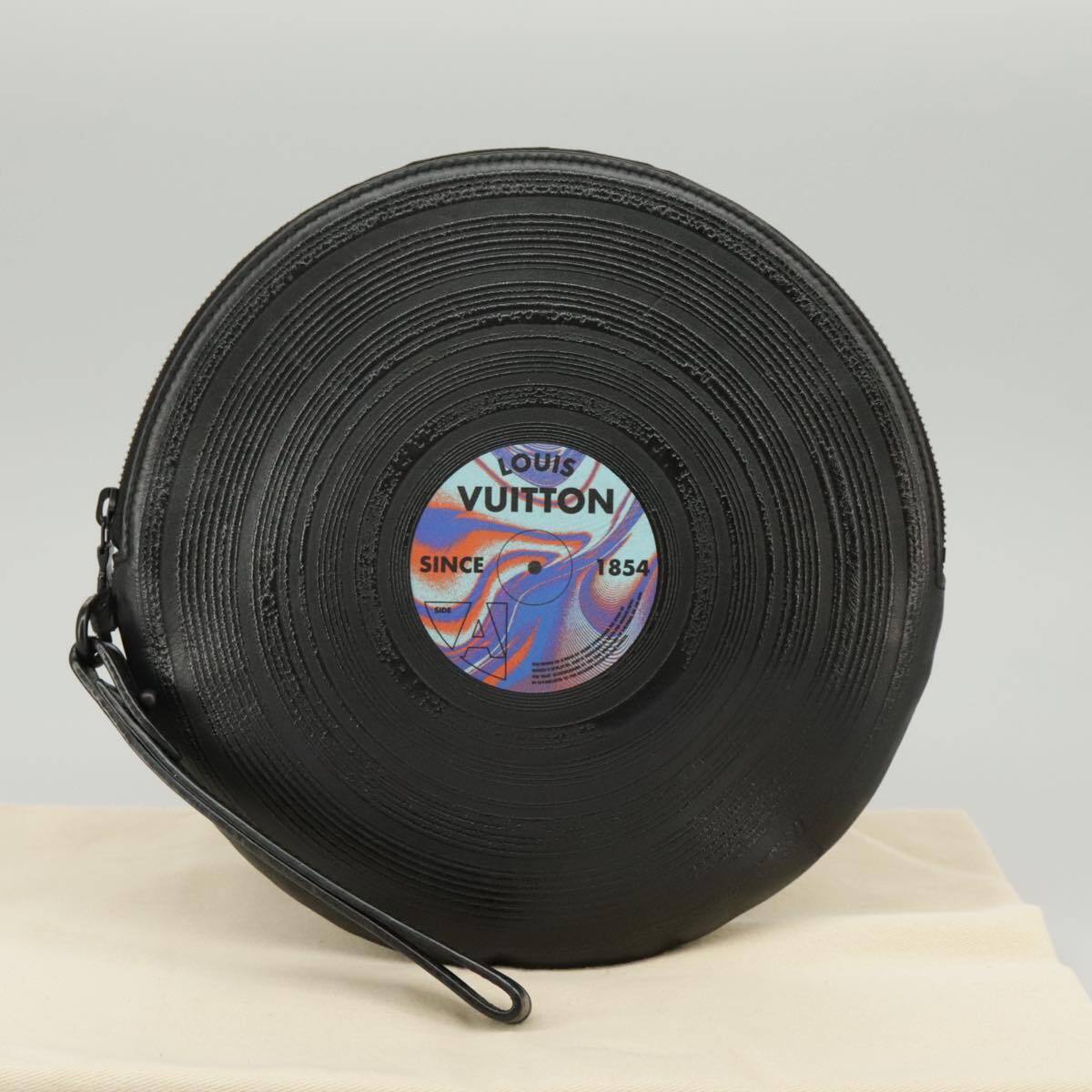 Louis Vuitton Disk pouch Leather, BLACK, LEATHER, Clutche & pouche