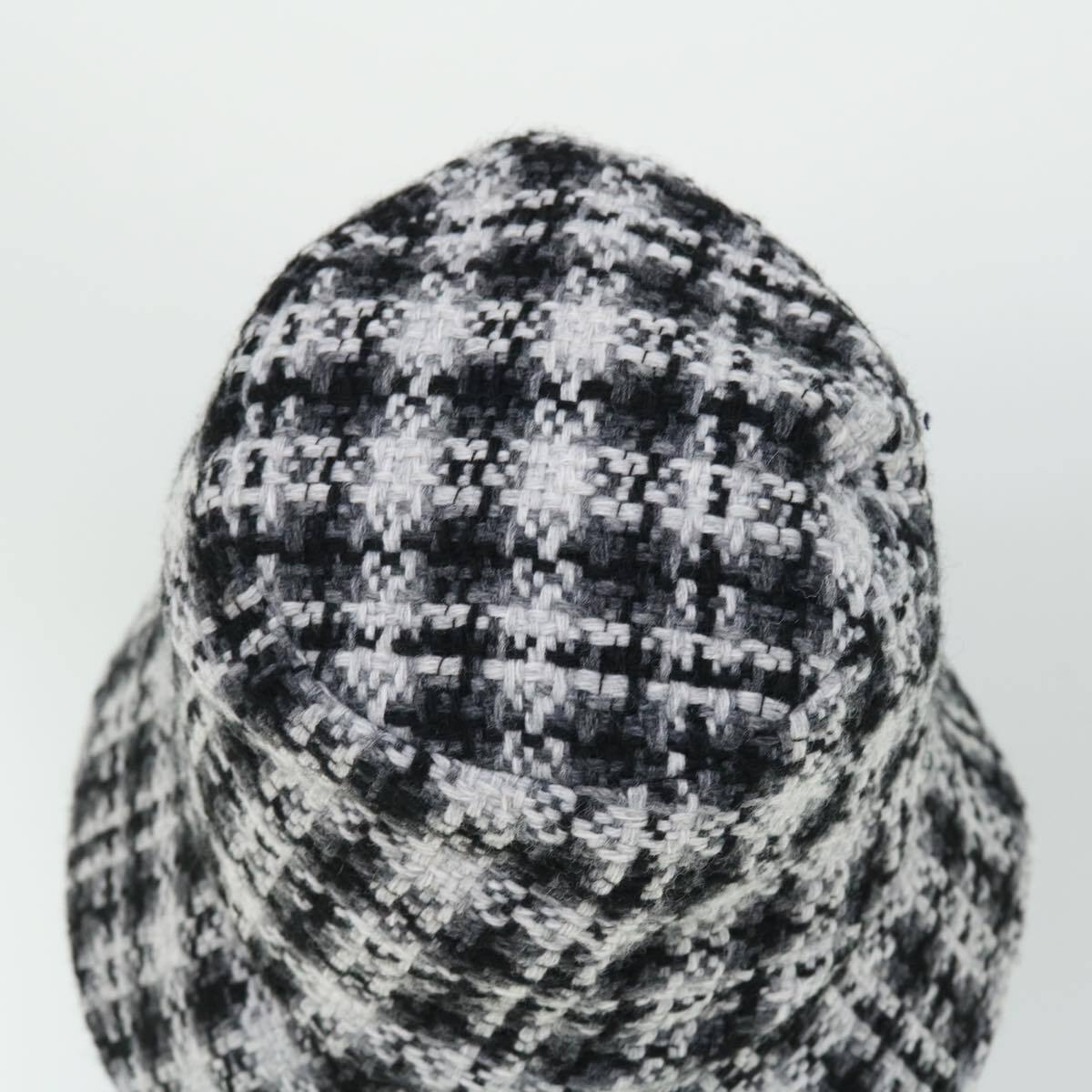 Chanel Beaded CC Bucket Hat Wool, WHITE, WOOL, Head accessory