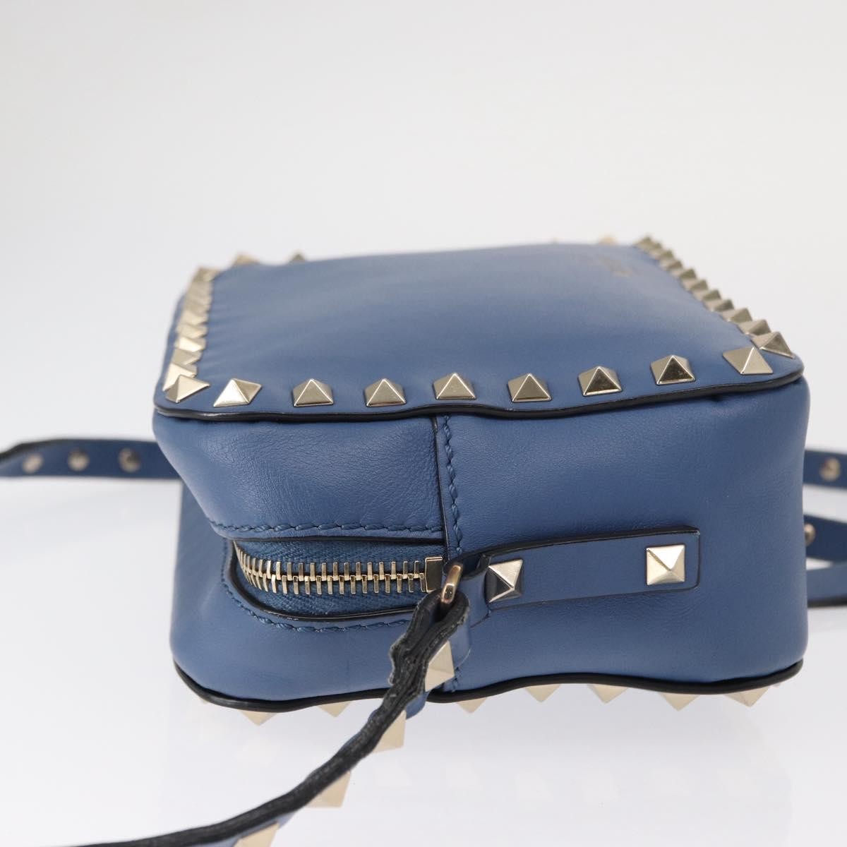Valentino Garavani Rockstud Camera Crossbody Bag Leather, BLUE, LEATHER, Clutche & pouche
