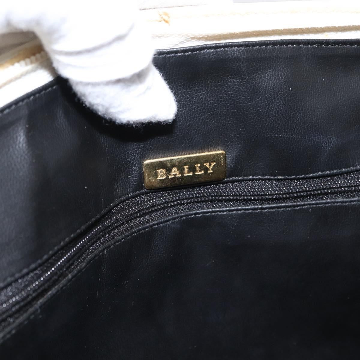 Bally Vintage Handbag Quilted Leather, White, Leather, Handbag