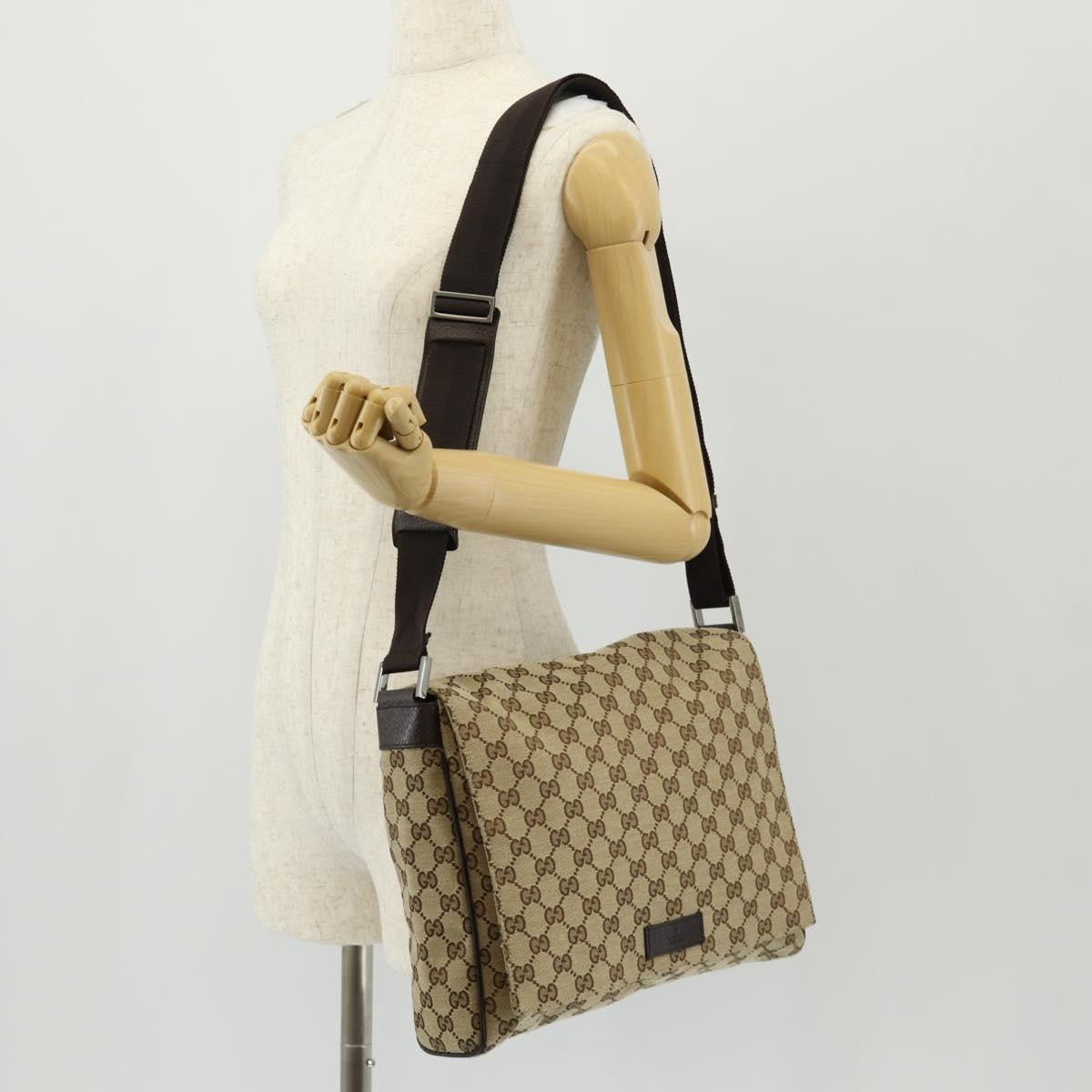 Gucci Flap Messenger GG Canvas, BEIGE, CANVAS, Shoulder bag