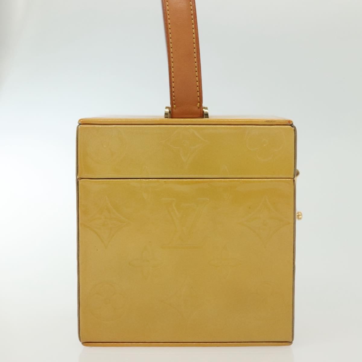 Louis Vuitton Bleecker Box Bag Monogram Vernis, BEIGE, PATENT_LEATHER, Clutche & pouche