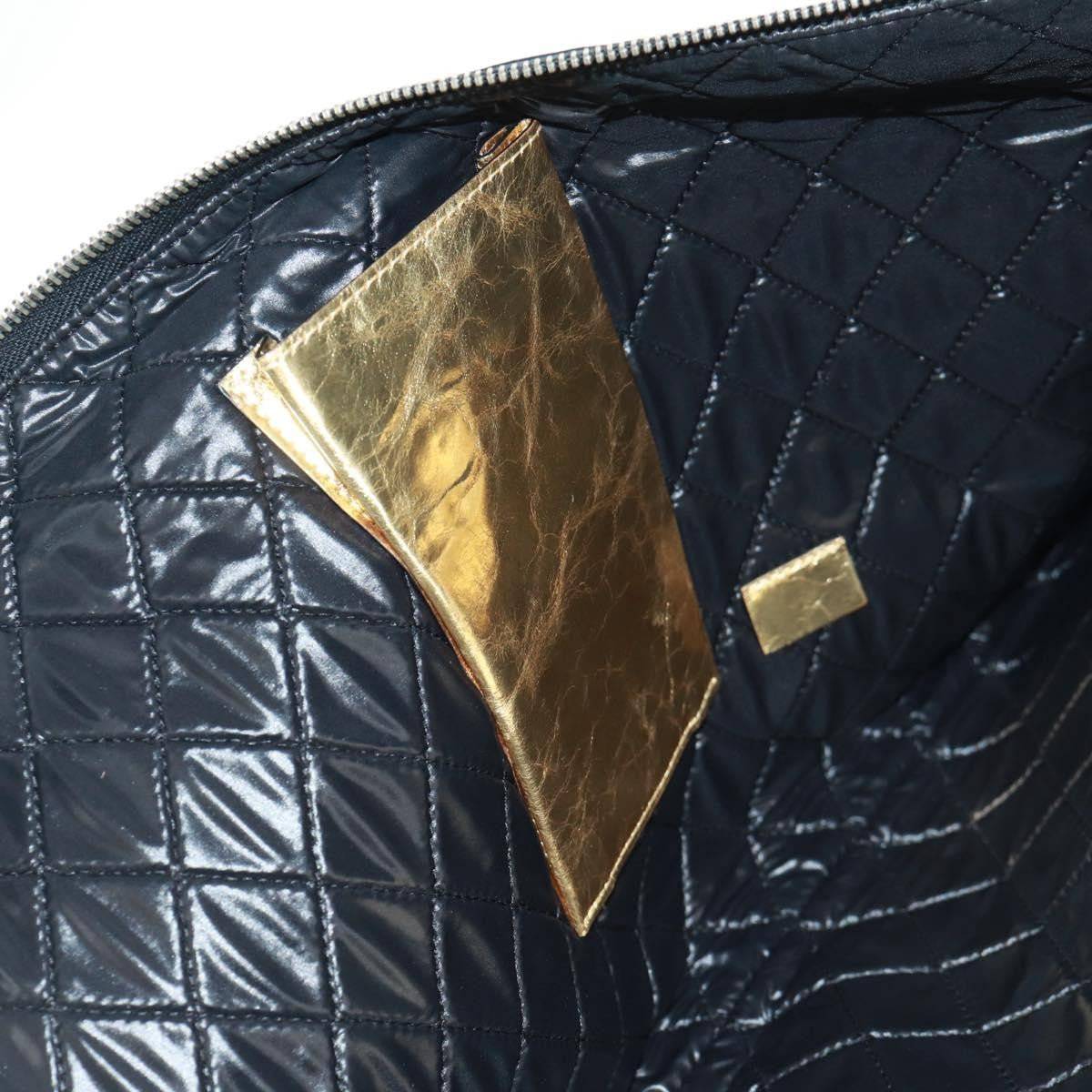 Chanel Feminine Pouch Crinkled Leather, Gold, Leather, Clutch