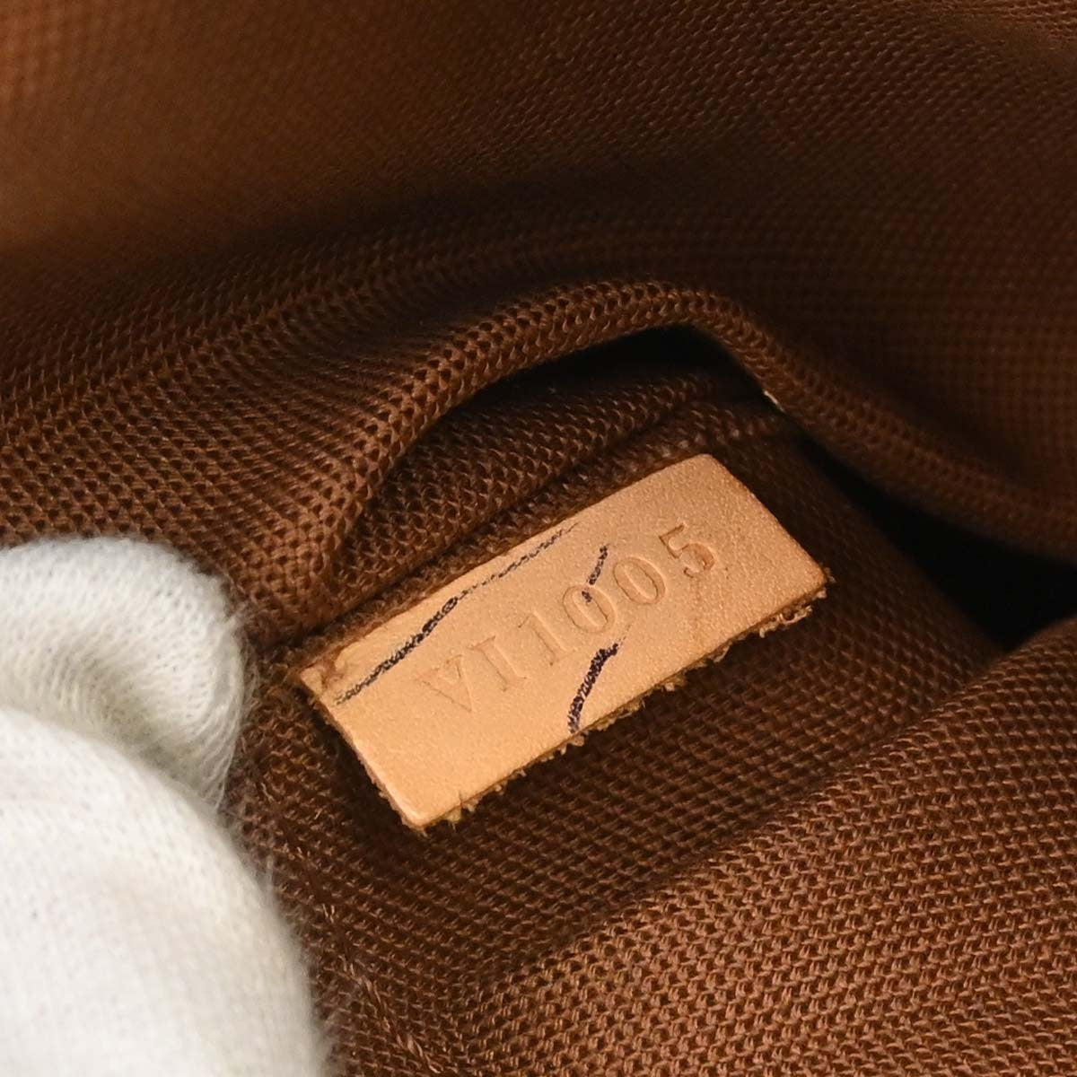 Louis Vuitton Batignolles Handbag Monogram Canvas, Brown, Canvas, Tote Bag
