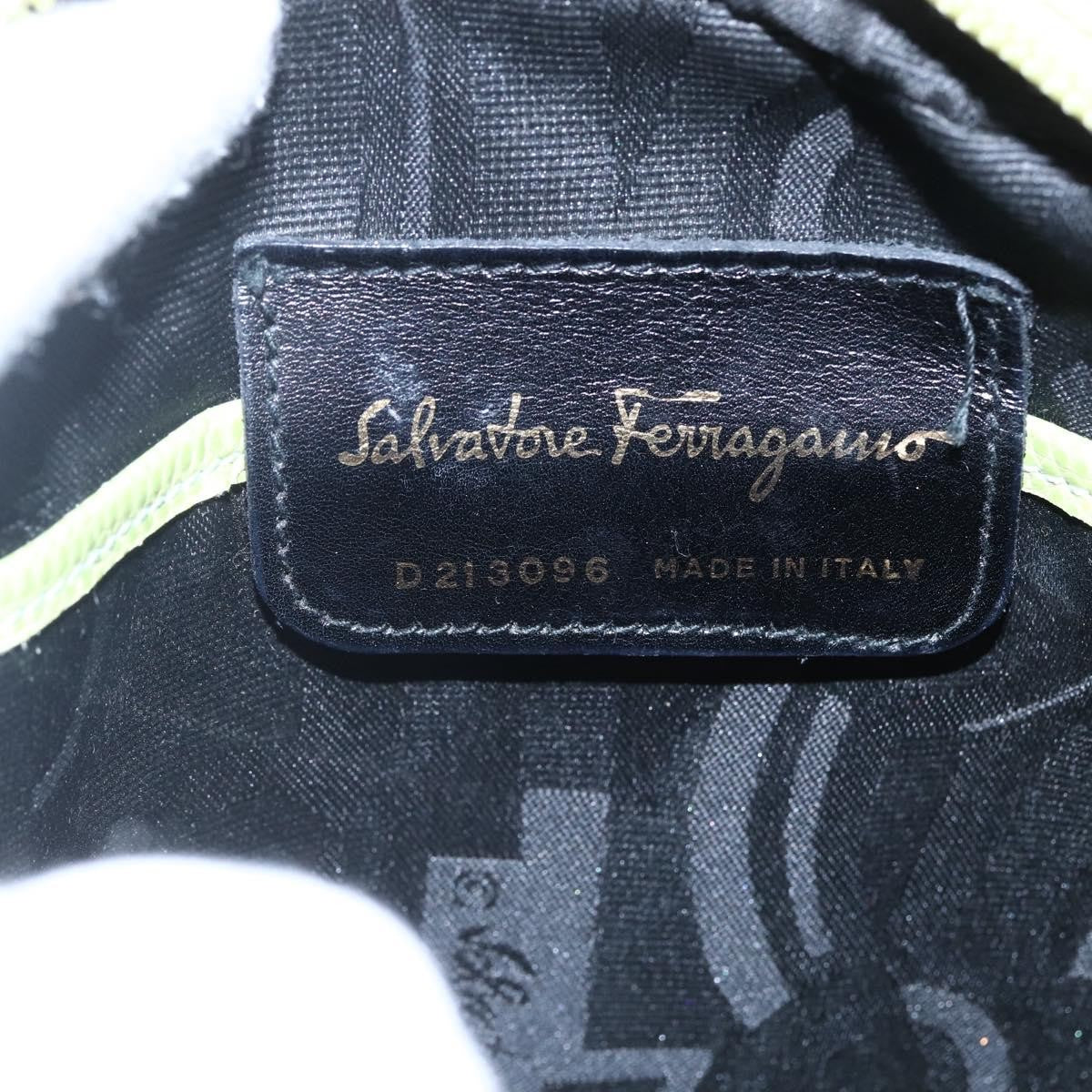 Salvatore Ferragamo Vara Bow camera Shoulder Bag Leather, GREEN, LEATHER, Shoulder bag