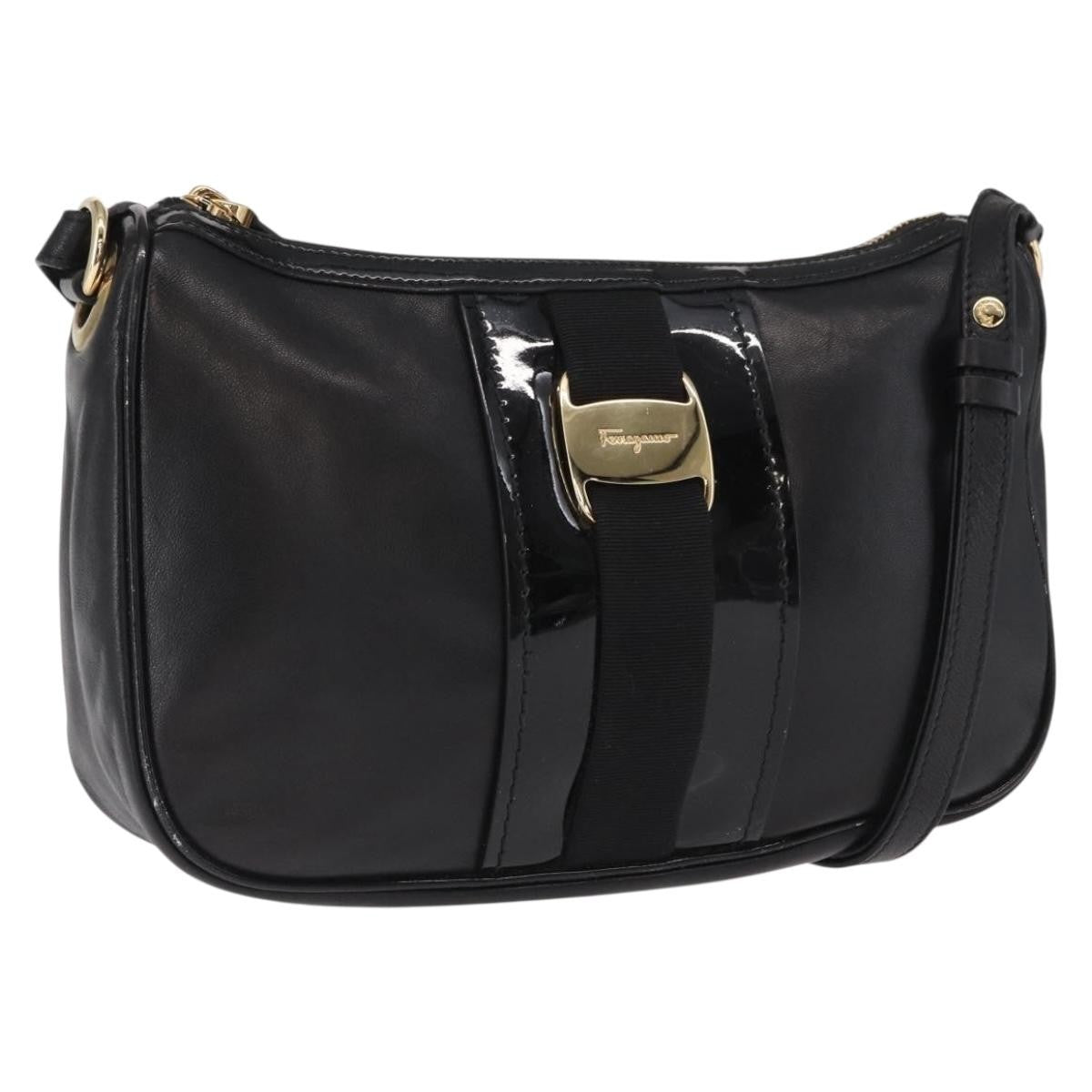 Salvatore Ferragamo Vala Shoulder Bag Leather, BLACK, LEATHER, Shoulder bag
