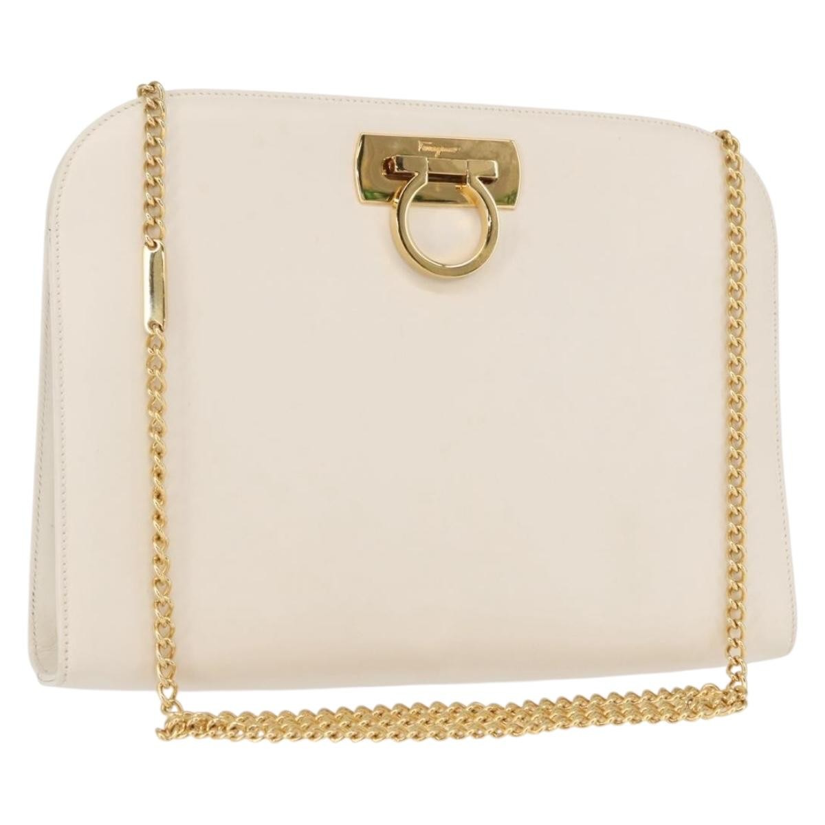 Salvatore Ferragamo Vintage Chain Shoulder Bag Leather, WHITE, LEATHER, Shoulder bag