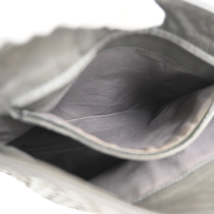Bottega Veneta Flat Messenger Bag Intrecciato Nappa, GRAY, LEATHER, Shoulder bag