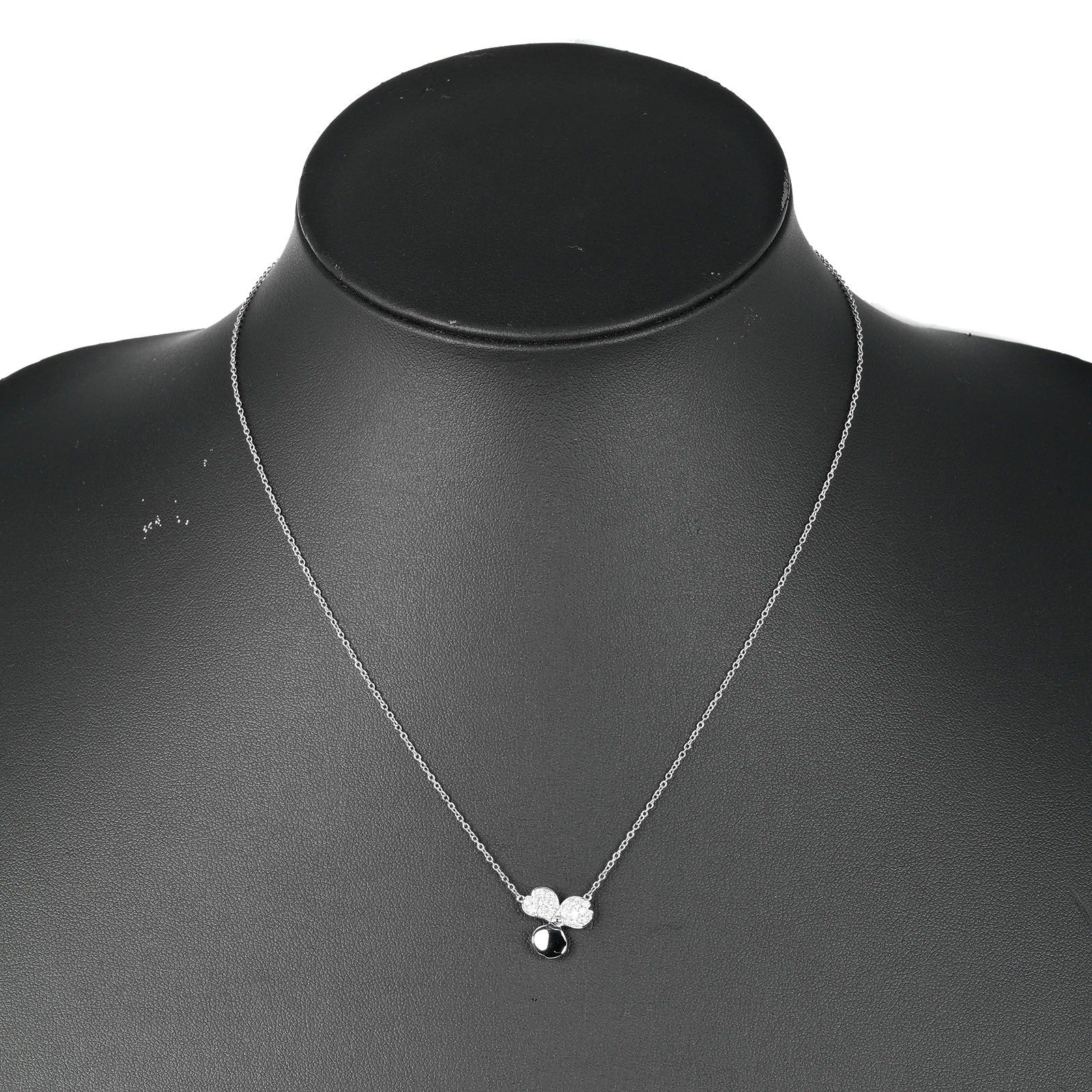 Tiffany & Co. Paper Flowers Pendant Necklace Platinum and Diamonds, SILVER, PLATINUM, Necklace