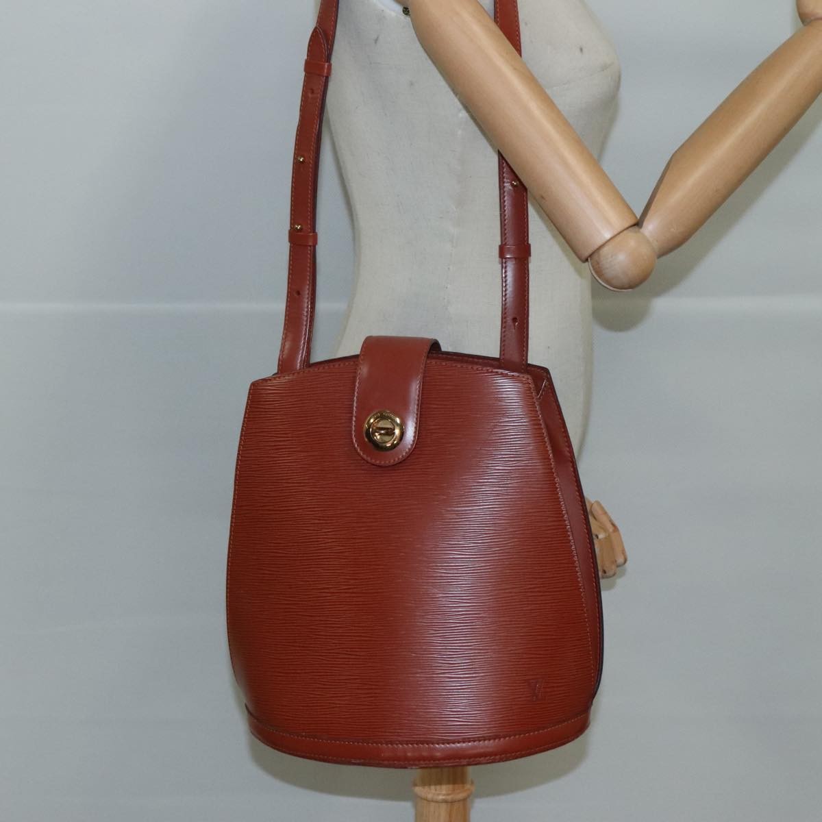 Louis Vuitton Cluny Shoulder Bag Epi Leather, BROWN, LEATHER, Shoulder bag