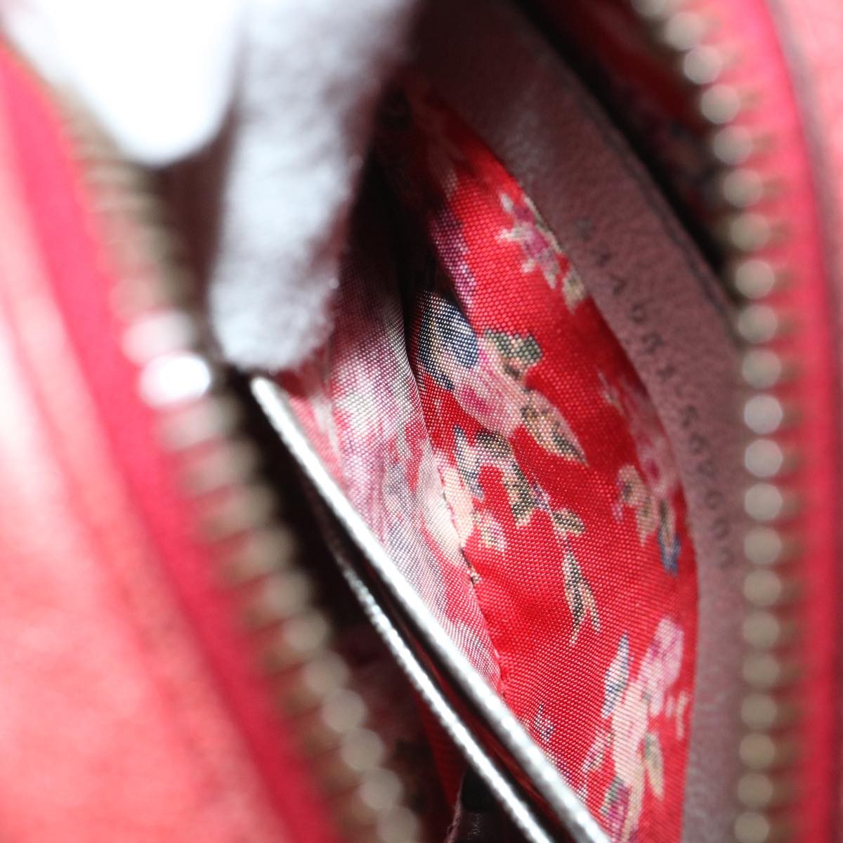Gucci Trapuntata Camera Shoulder Bag Quilted Laminated Leather, RED, LEATHER, Shoulder bag