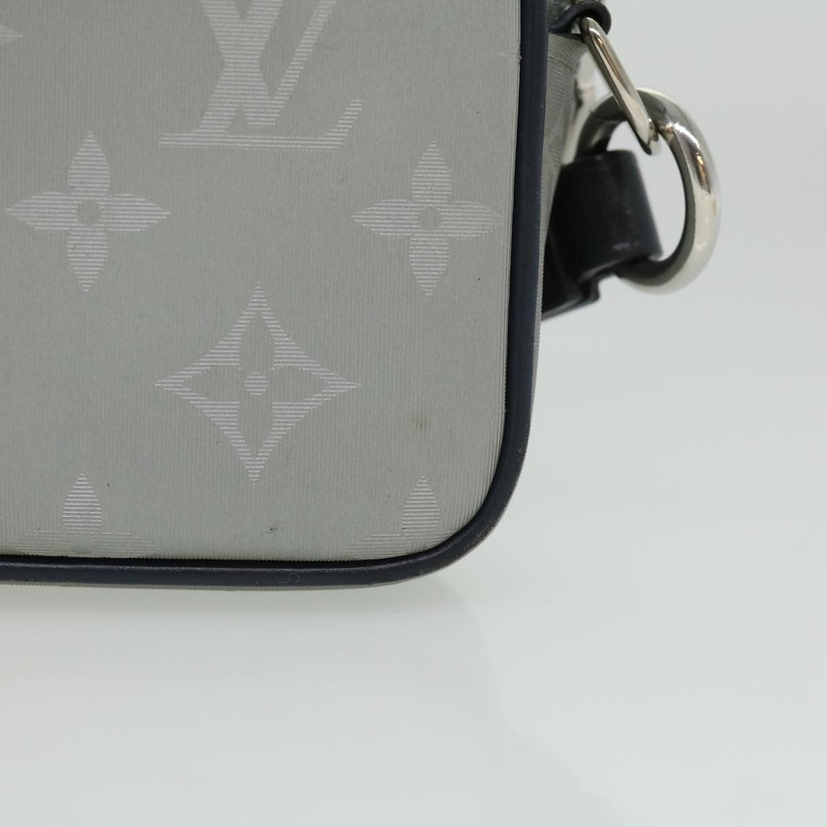 Louis Vuitton Alpha Clutch Limited Edition Monogram Satellite Canvas, SILVER, NYLON, Clutche & pouche