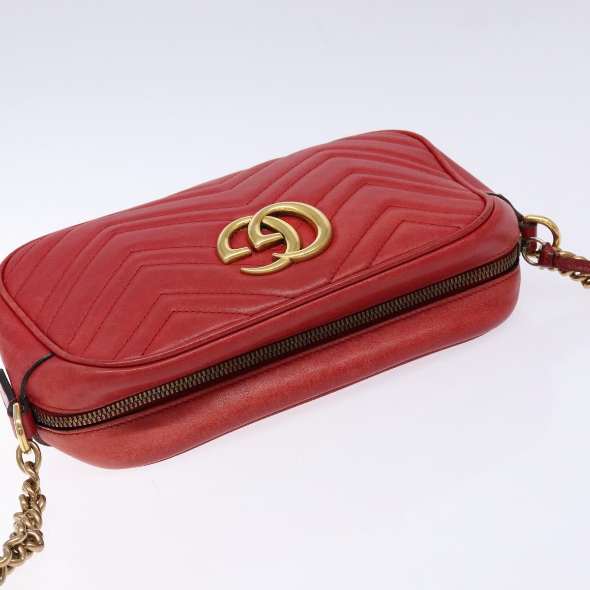 Gucci GG Marmont Monochrome Shoulder Bag Matelasse Leather, RED, LEATHER, Shoulder bag