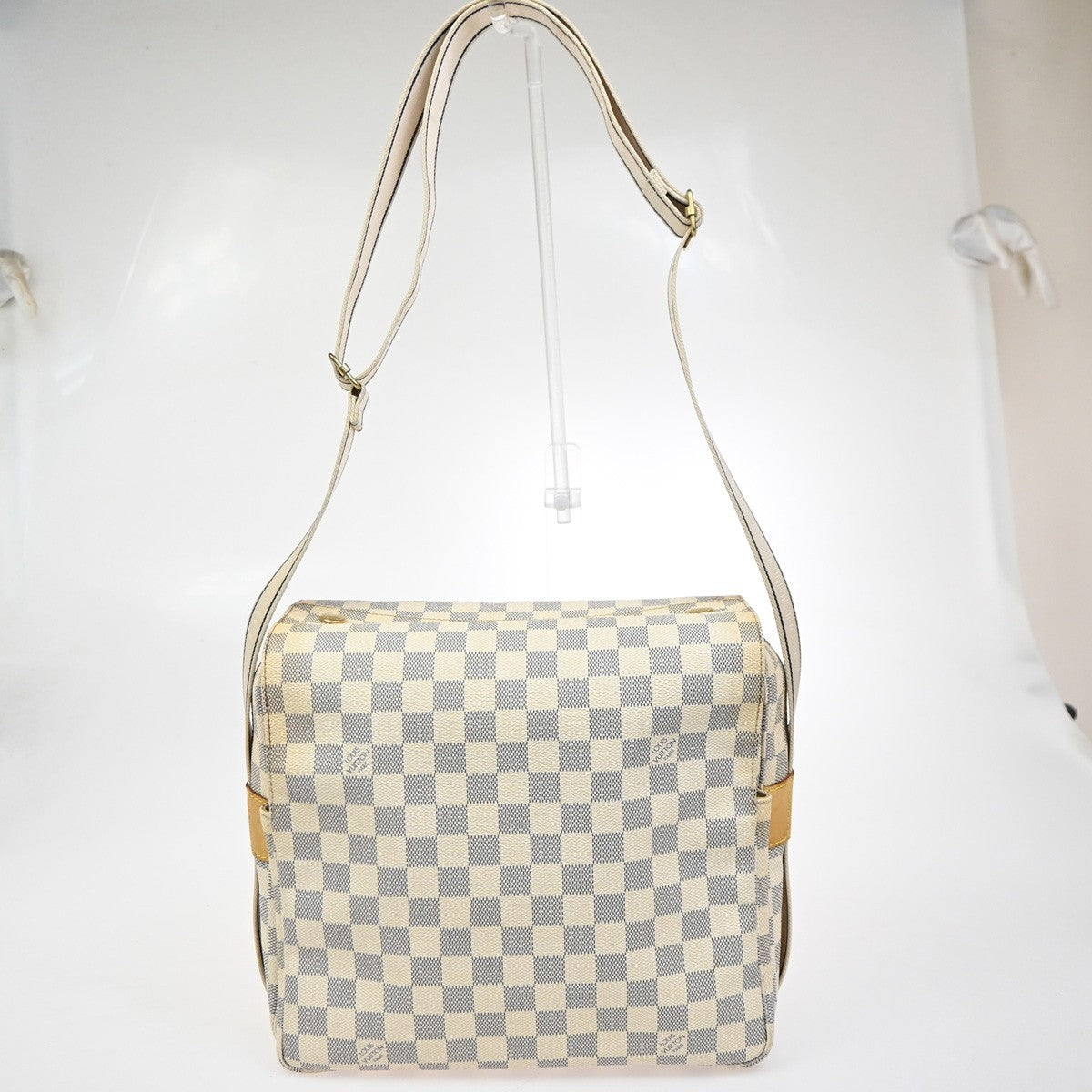 Louis Vuitton Naviglio Handbag Damier, WHITE, CANVAS, Shoulder bag