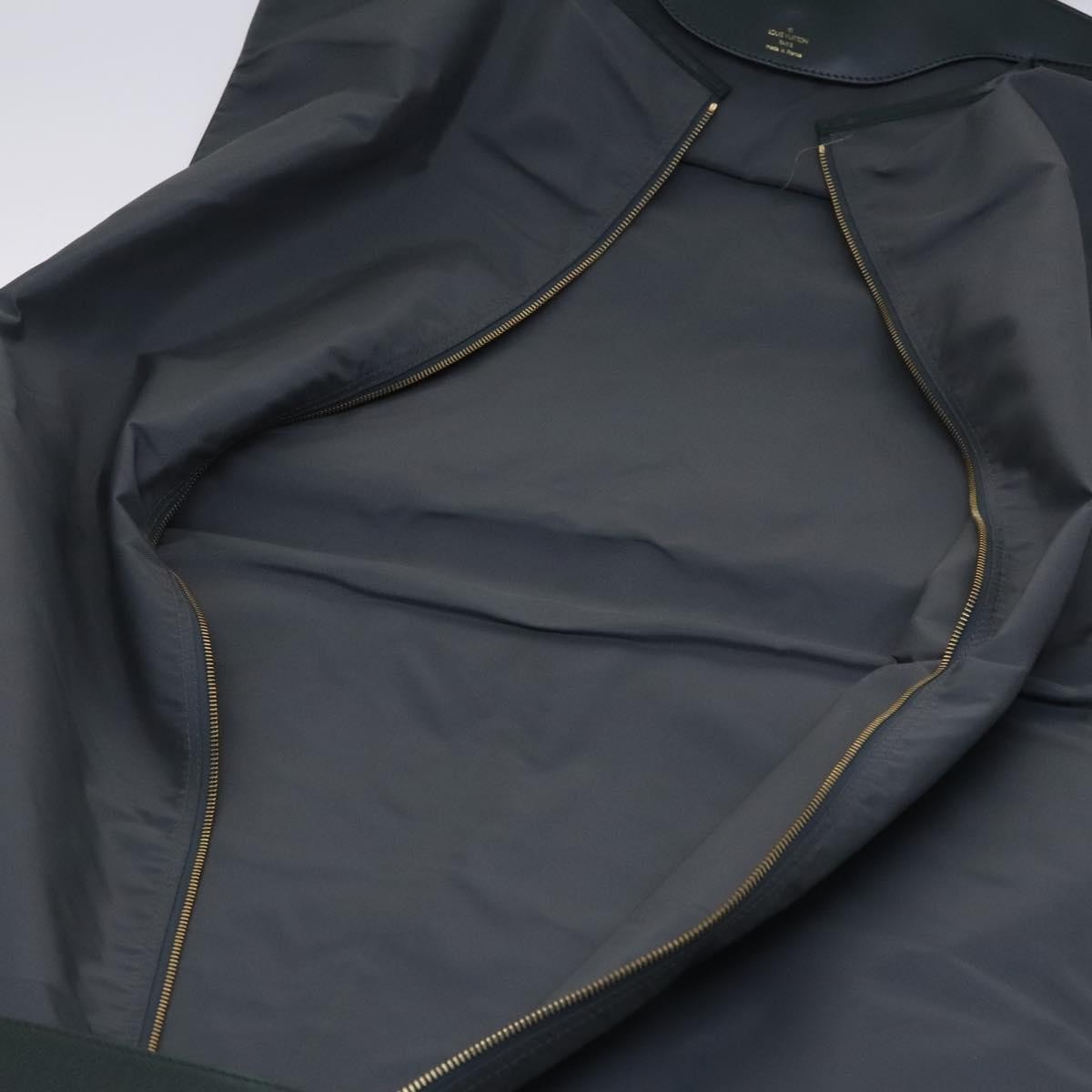 Louis Vuitton Garment Cover Taiga Leather, GREEN, LEATHER, Travel bag