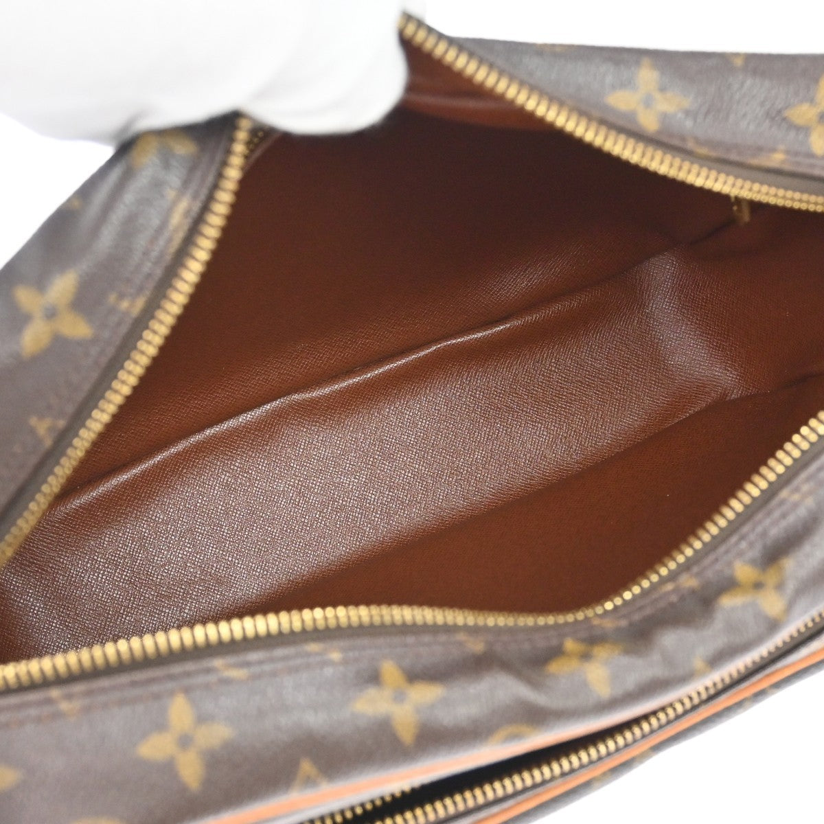 Louis Vuitton Nil Messenger Bag Monogram Canvas, Brown, Canvas, Shoulder Bag
