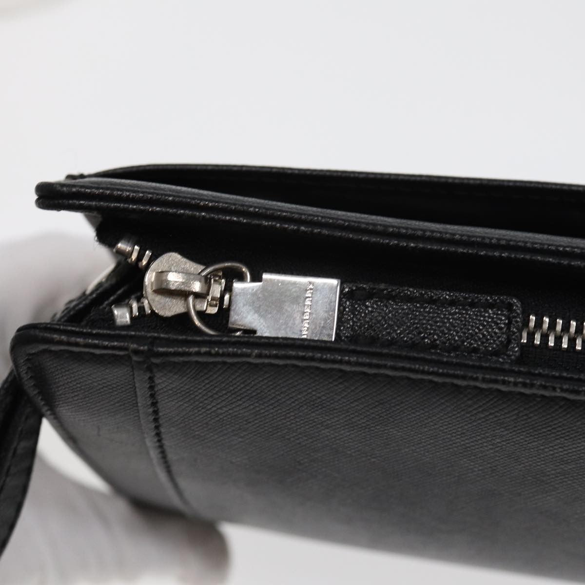 Burberry Zip Pouch Leather, BLACK, LEATHER, Clutche & pouche
