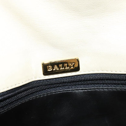 Bally Vintage Chain Shoulder Bag Quilted Leather, White, Leather, Shoulder Bag