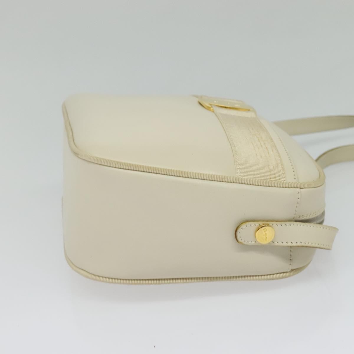 Salvatore Ferragamo Vala Shoulder Bag Leather, WHITE, LEATHER, Shoulder bag