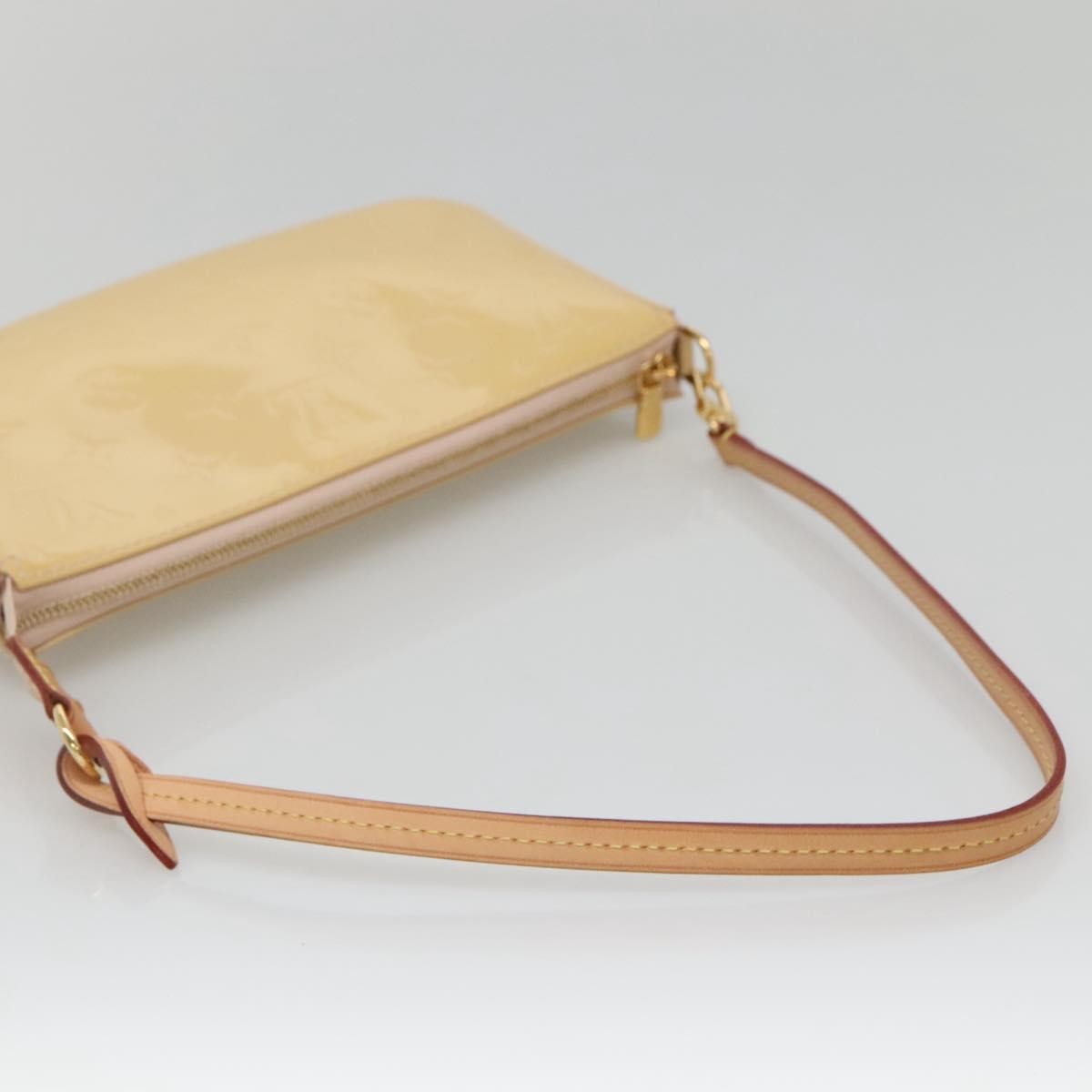 Louis Vuitton Pochette Accessoires NM Monogram Vernis, BEIGE, PATENT_LEATHER, Clutche & pouche