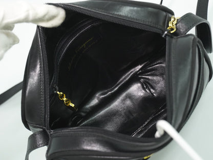 Salvatore Ferragamo Vara Bow camera Shoulder Bag Leather, BLACK, LEATHER, Shoulder bag
