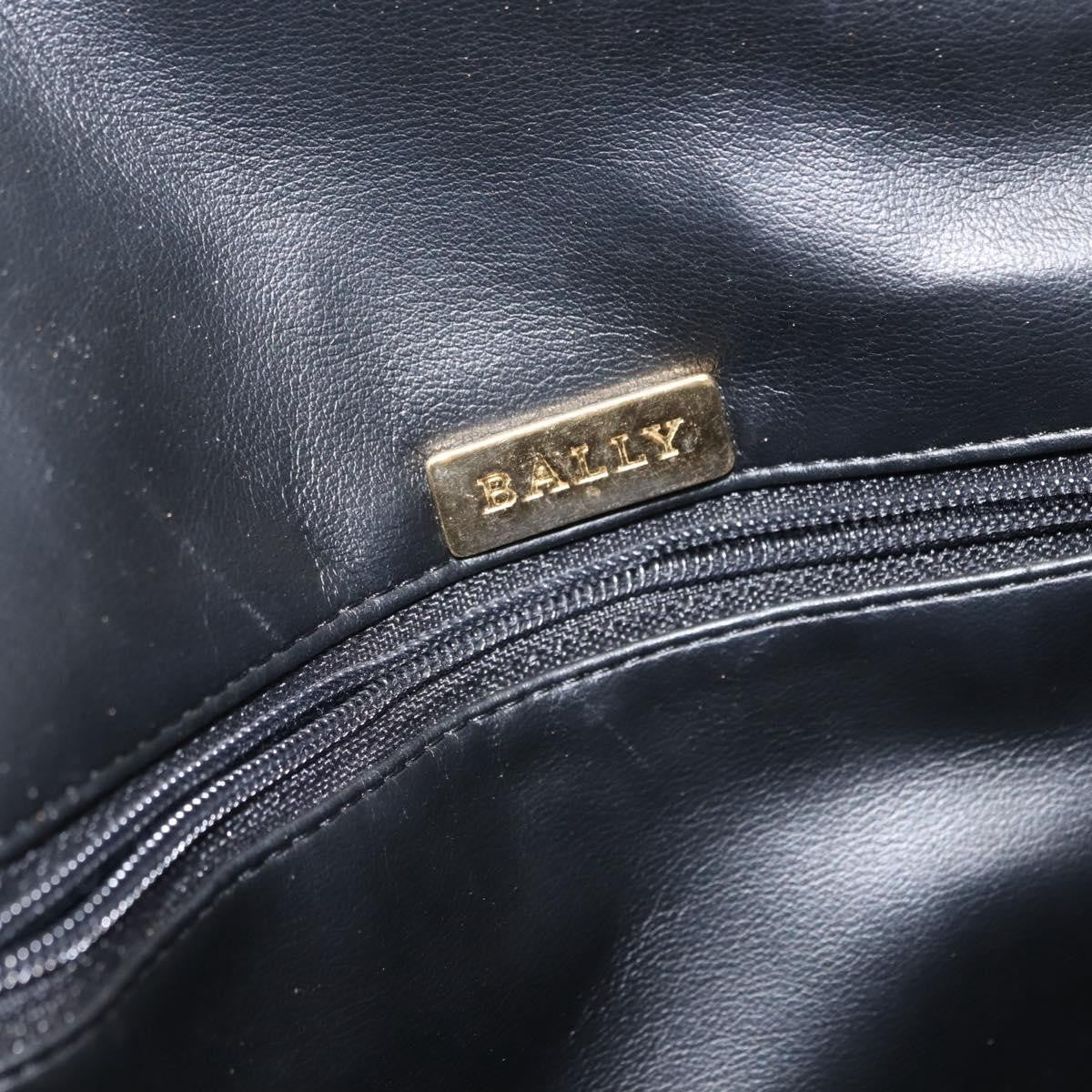 Bally Vintage Chain Shoulder Bag Quilted Leather, BLACK, LEATHER, Shoulder bag