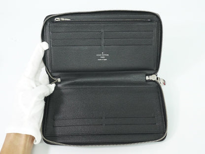 Louis Vuitton Zippy Organizer Taiga Leather, BLACK, LEATHER, Wallets