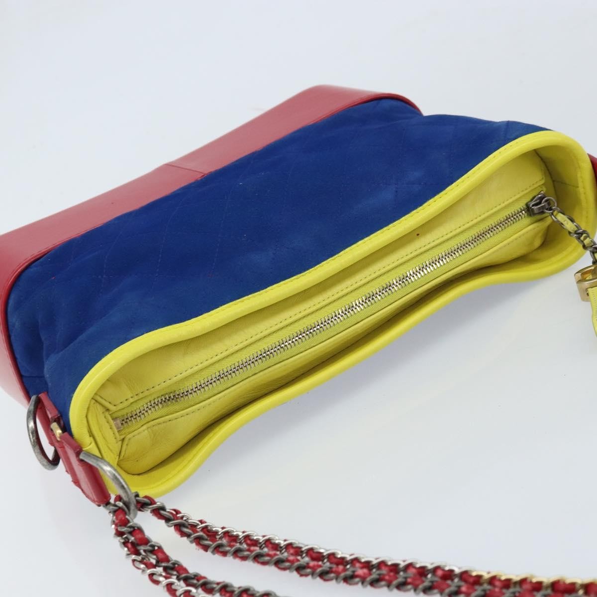 Chanel Gabrielle Hobo Quilted Suede, Multicolour, Suede, Shoulder Bag
