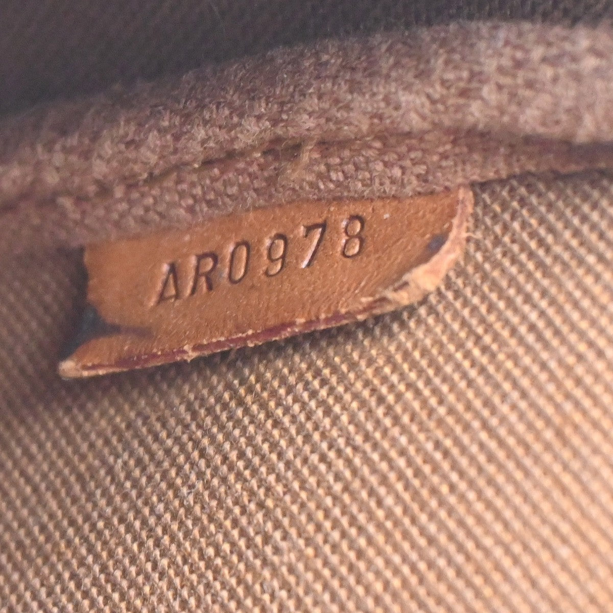 Louis Vuitton Pochette Accessoires NM Monogram Canvas, BROWN, CANVAS, Clutche & pouche