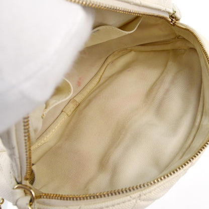 Chanel CC Day Camera Case Quilted Caviar, WHITE, LEATHER, Shoulder bag
