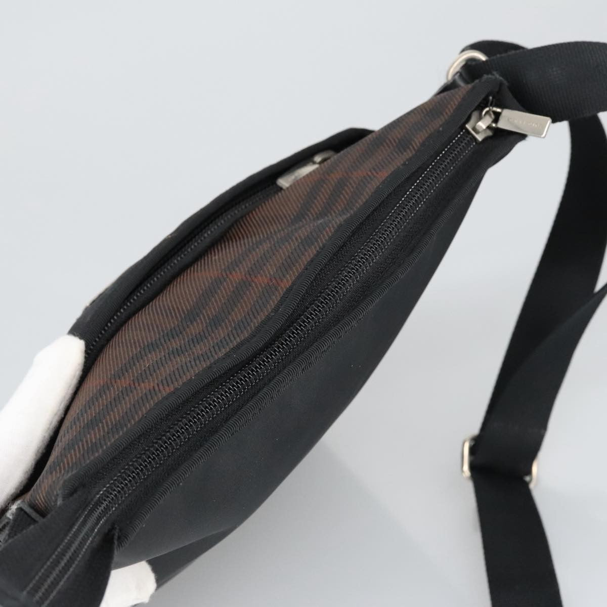 Burberry Vintage Shoulder Bag Nylon, BLACK, NYLON, Shoulder bag