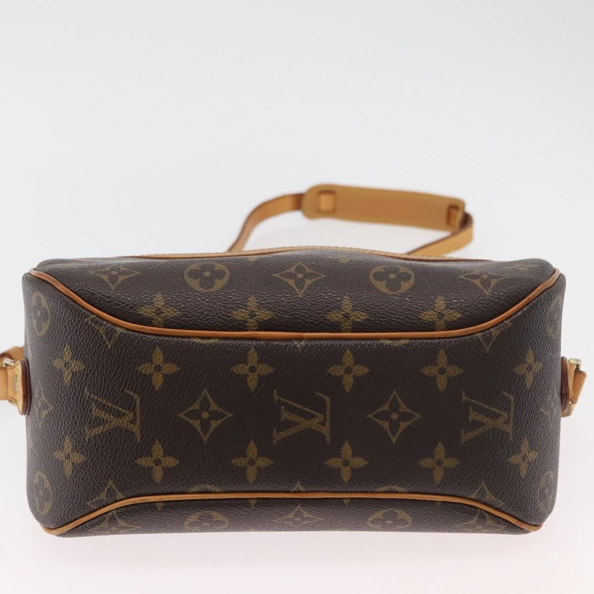 Louis Vuitton Blois Handbag Monogram Canvas, Brown, Canvas, Shoulder Bag