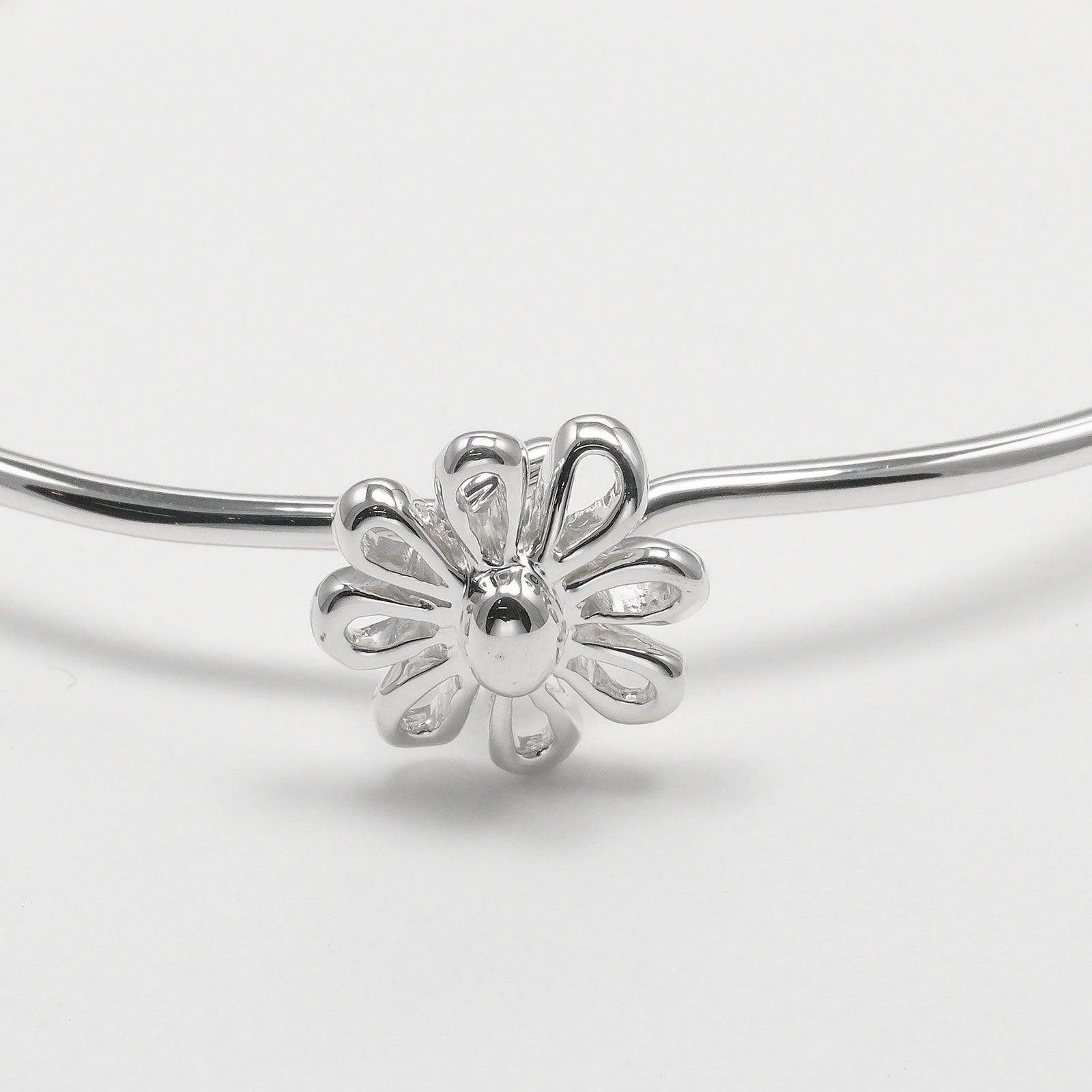 Tiffany & Co. Daisy Bangle Bracelet Silver 925, SILVER, SILVER, Bracelet