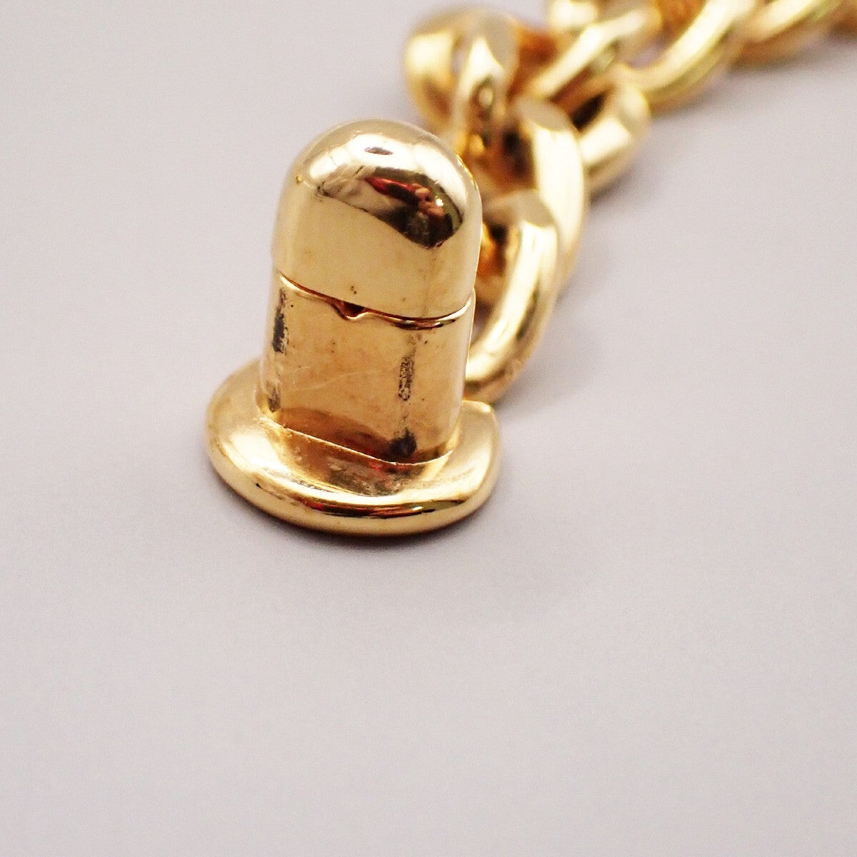Chanel Vintage Turnlock Reissue Chain Necklace Metal, Gold, Gold Plated, Necklace