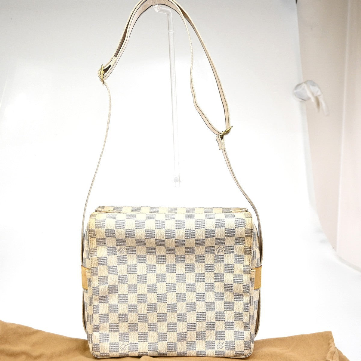 Louis Vuitton Naviglio Handbag Damier, WHITE, CANVAS, Shoulder bag