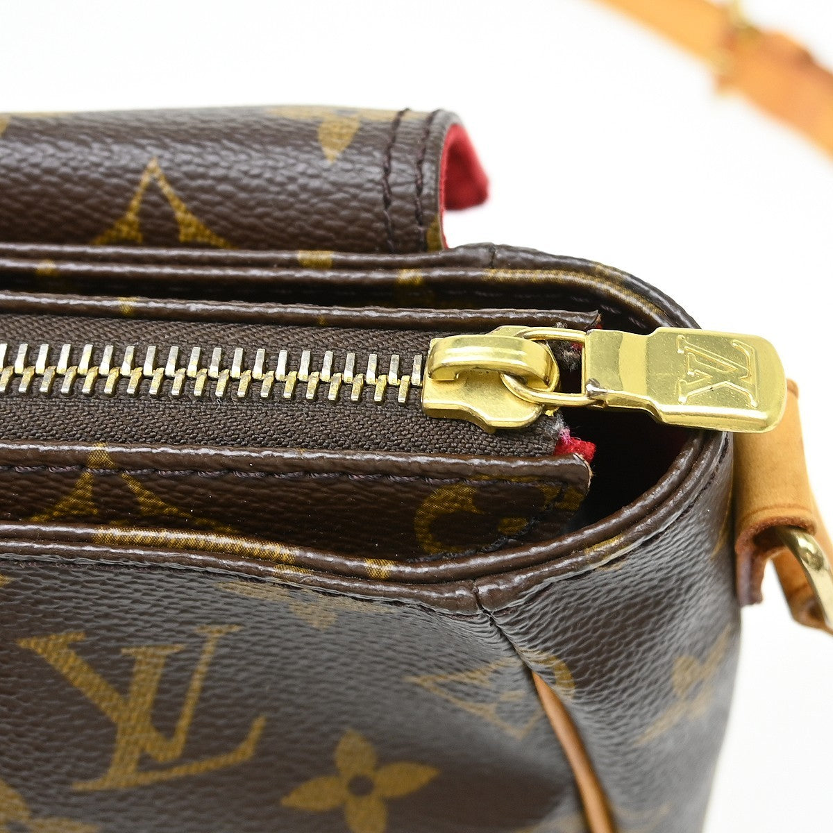 Louis Vuitton Viva Cite Handbag Monogram Canvas, Brown, Canvas, Shoulder Bag