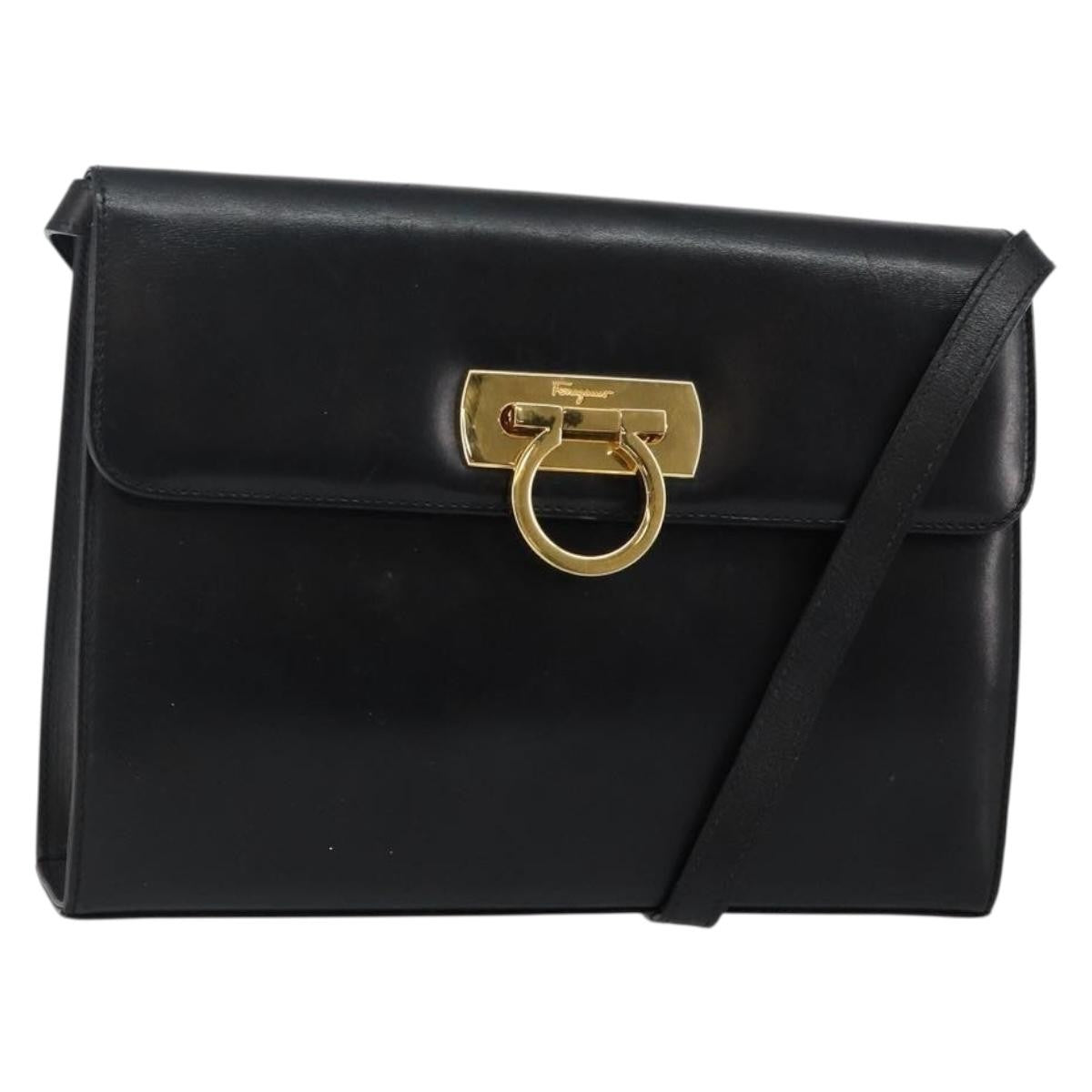 Salvatore Ferragamo Gancini Shoulder Bag Leather, BLACK, LEATHER, Shoulder bag