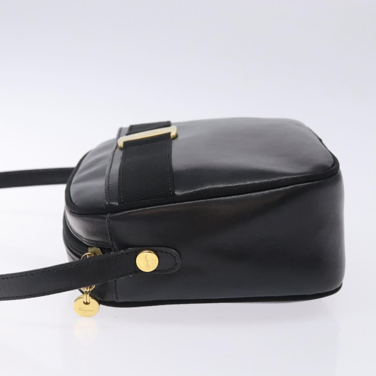 Salvatore Ferragamo Vala Shoulder Bag Leather, BLACK, LEATHER, Shoulder bag