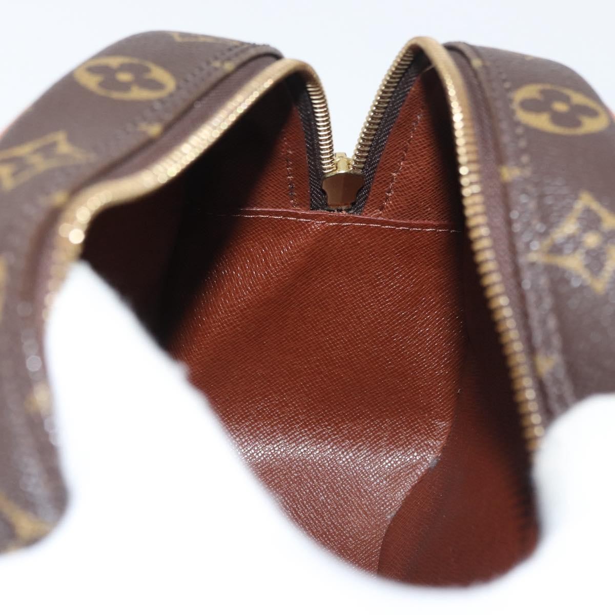 Louis Vuitton Blois Handbag Monogram Canvas, Brown, Canvas, Shoulder Bag