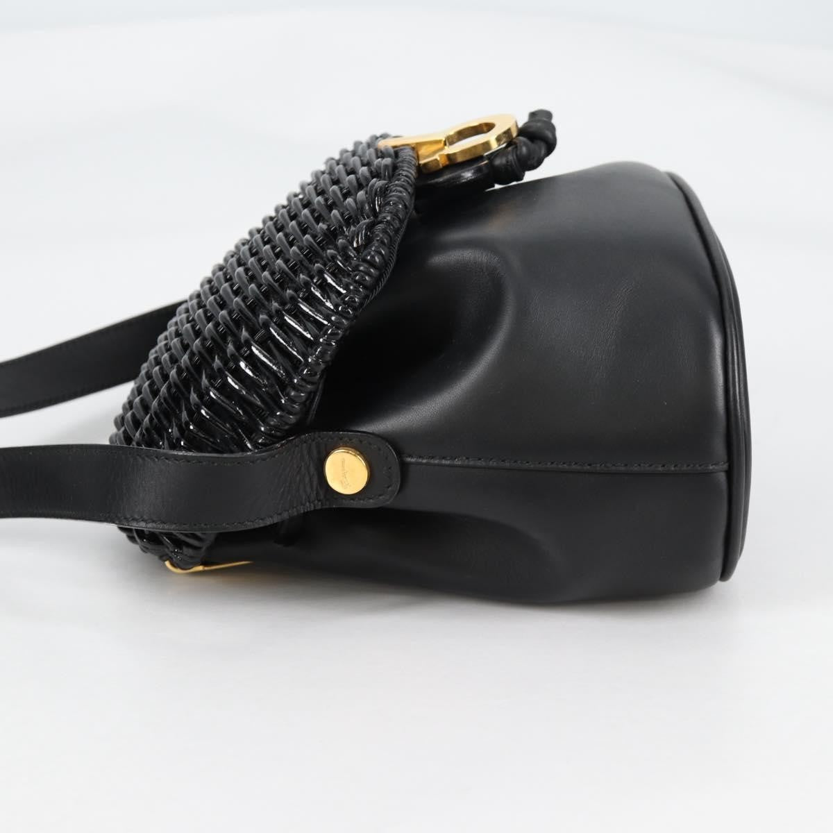 Salvatore Ferragamo Gancini Shoulder Bag Leather, BLACK, LEATHER, Shoulder bag