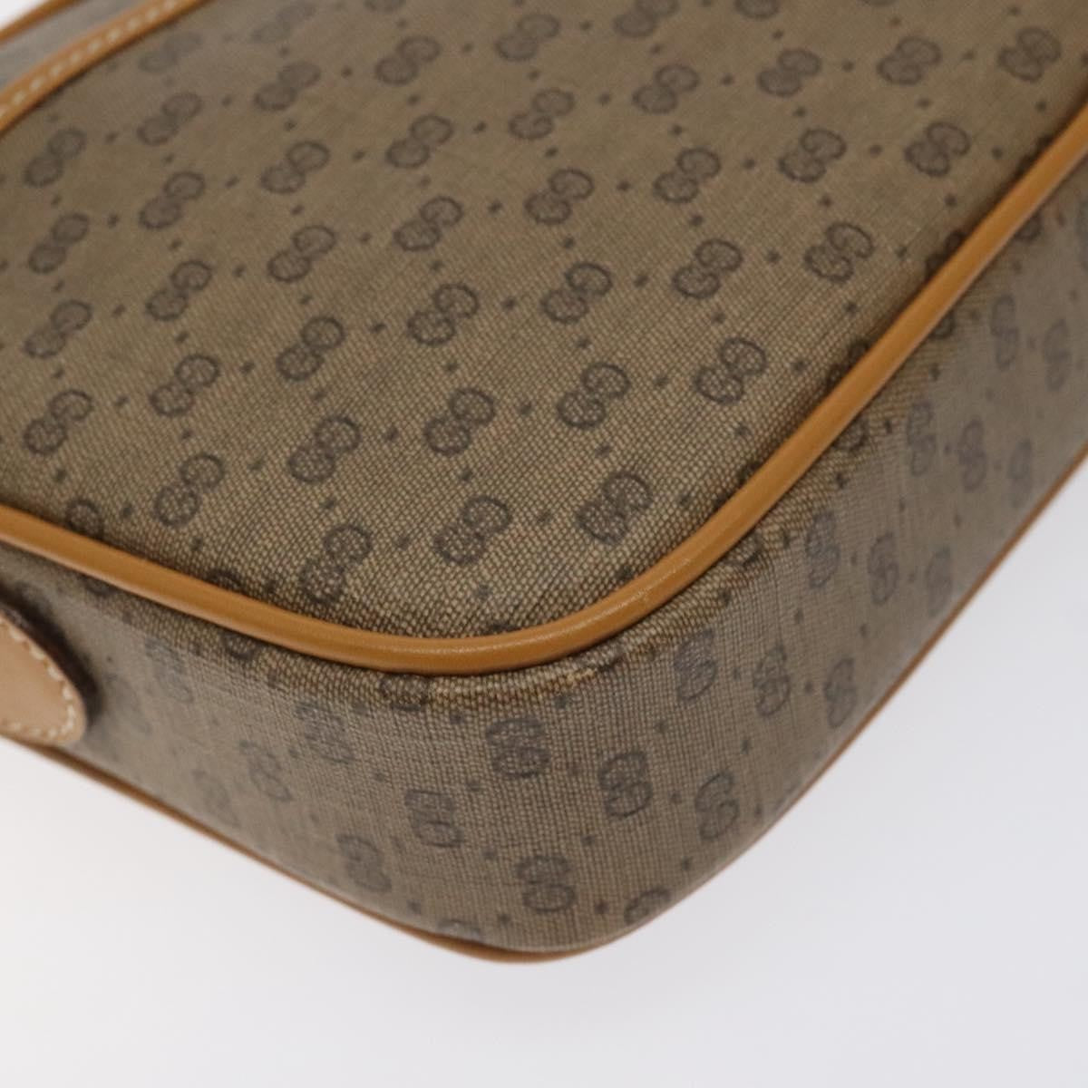 Gucci Zip Pouch GG Canvas, BEIGE, PVC, Shoulder bag