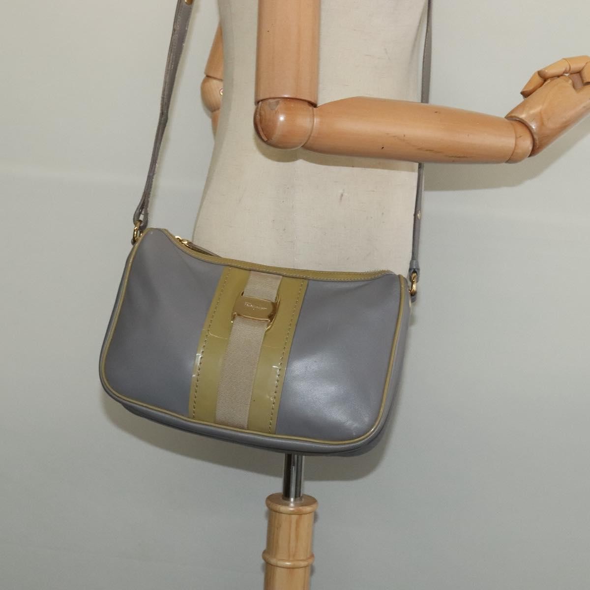 Salvatore Ferragamo Vala Shoulder Bag Leather, GRAY, LEATHER, Shoulder bag