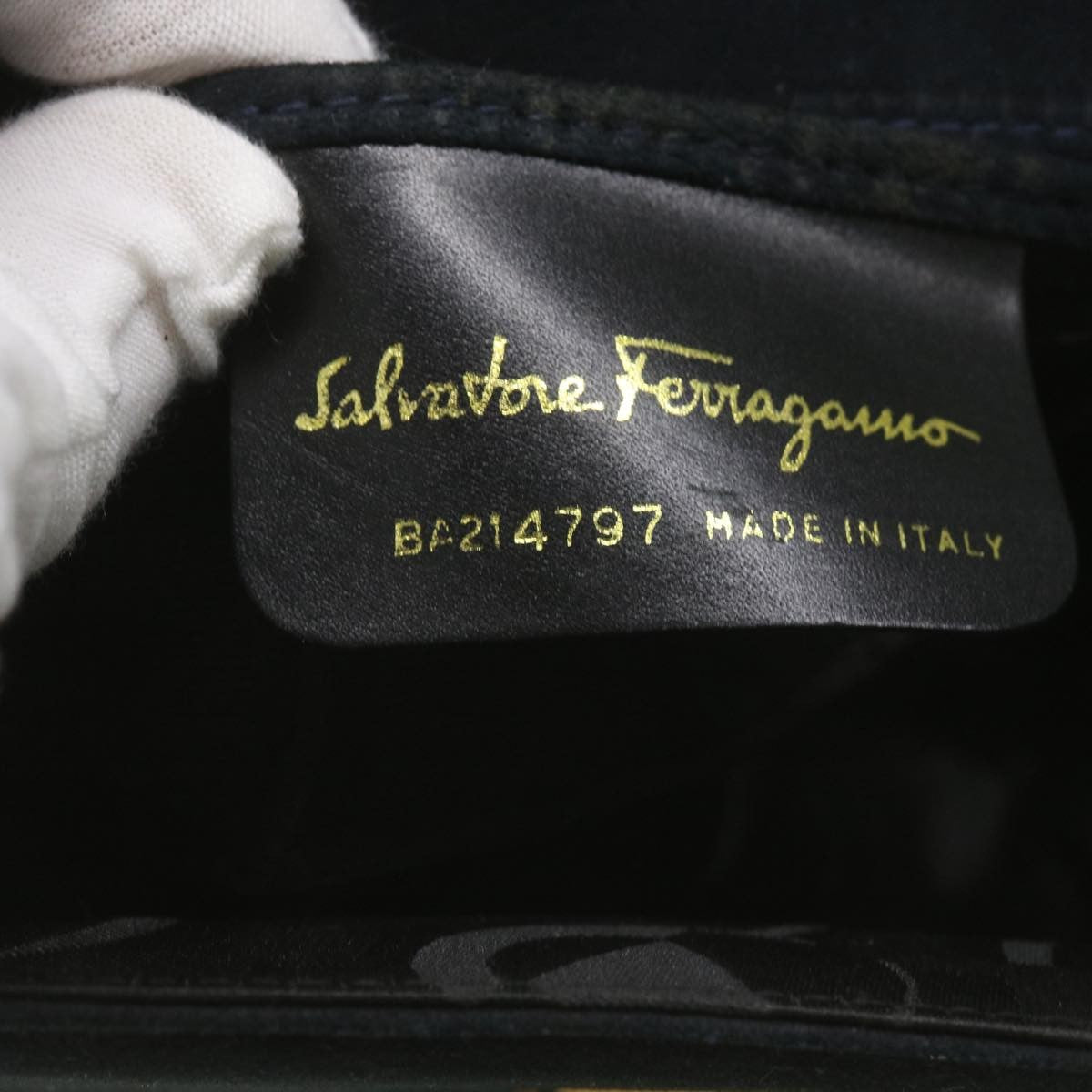 Salvatore Ferragamo Gancini Shoulder Bag Suede, BLACK, SUEDE, Shoulder bag
