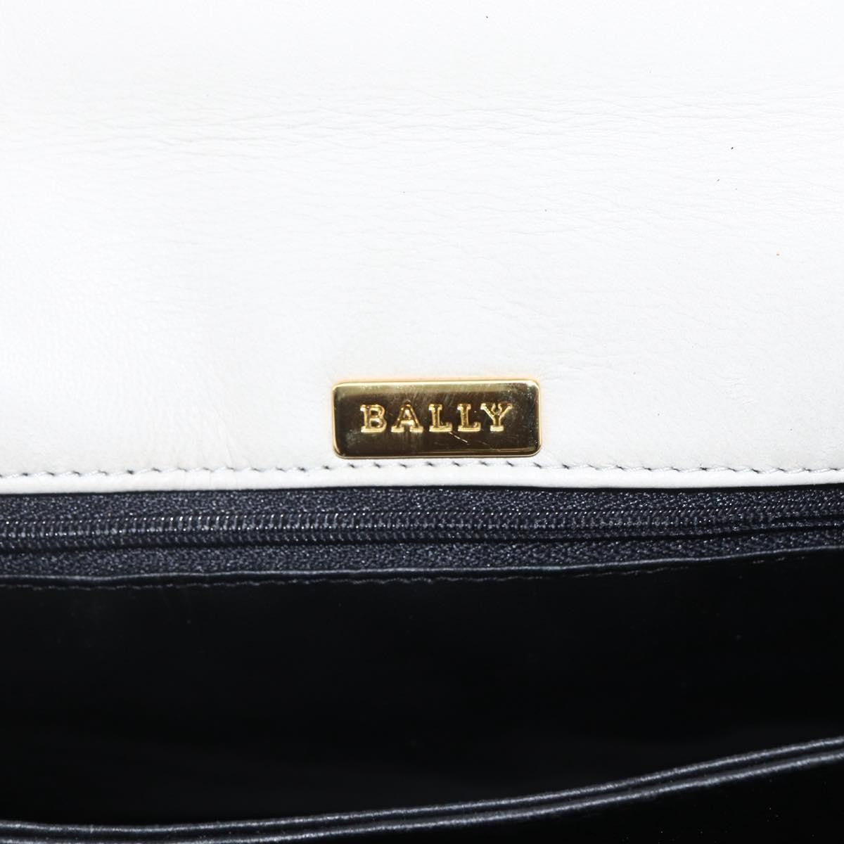 Bally Vintage Handbag Quilted Leather, WHITE, LEATHER, Handbag