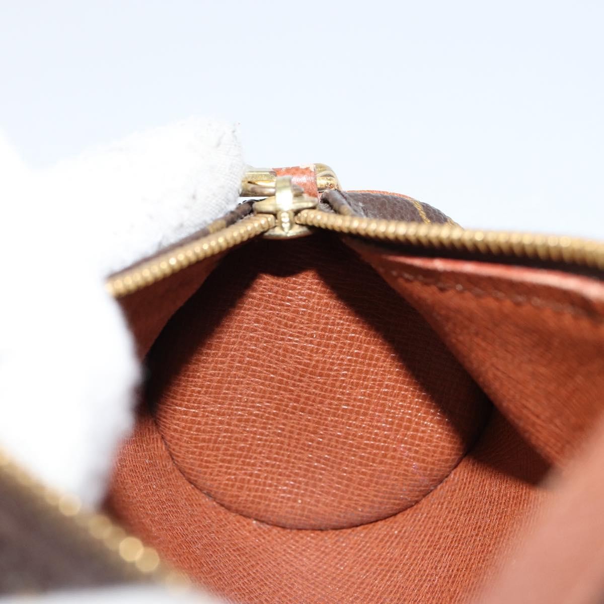 Louis Vuitton Papillon Pochette Monogram Canvas, BROWN, CANVAS, Clutche & pouche