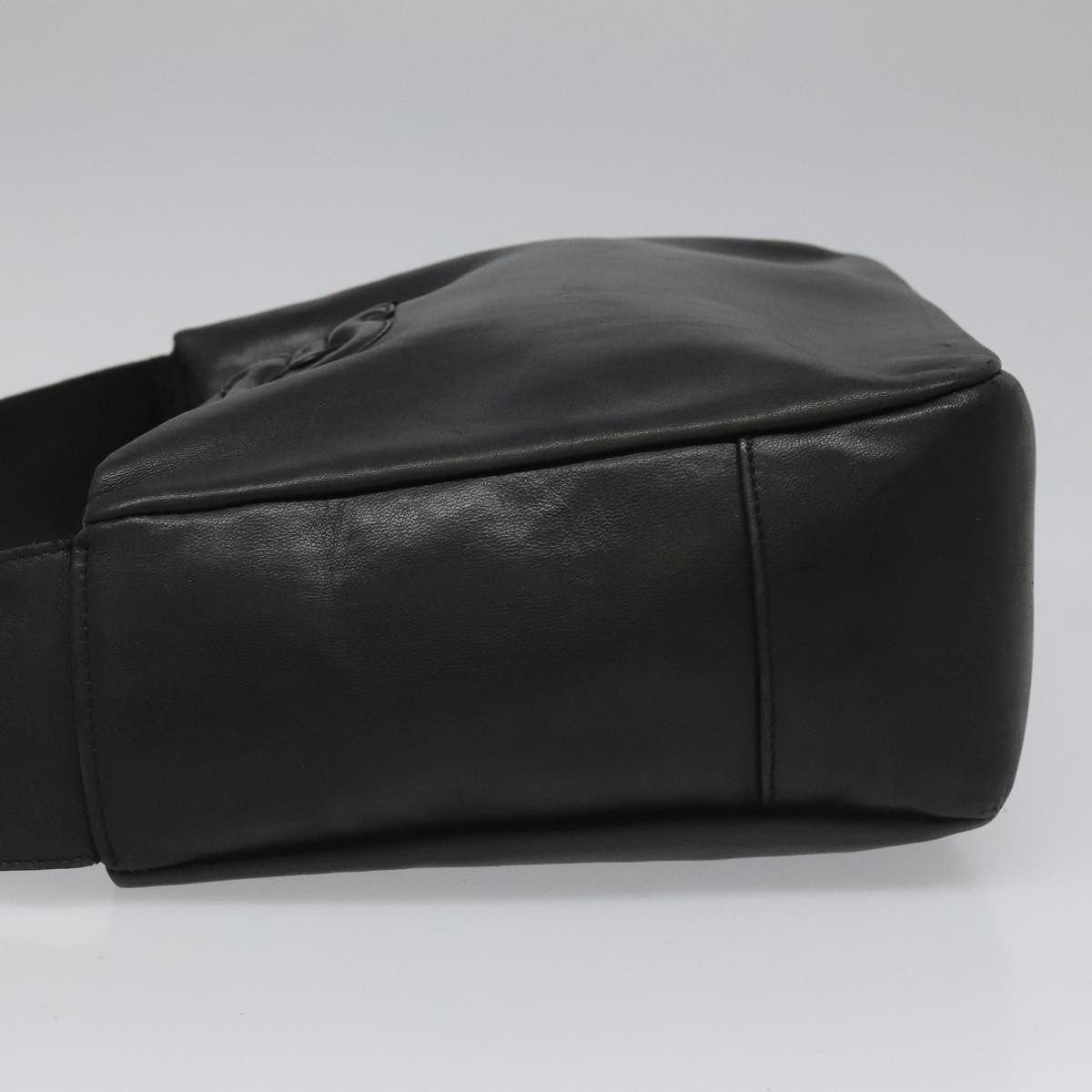 Salvatore Ferragamo Gancini Shoulder Bag Leather, BLACK, LEATHER, Shoulder bag