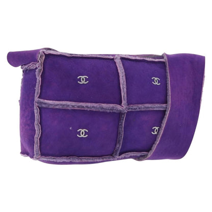 Chanel CC Logo Shoulder Bag Shearling and Suede, PURPLE, SUEDE, Shoulder bag