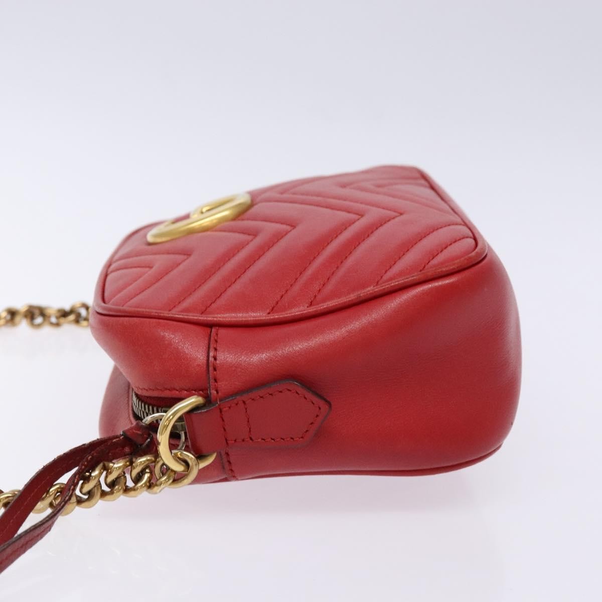 Gucci GG Marmont Monochrome Shoulder Bag Matelasse Leather, RED, LEATHER, Shoulder bag