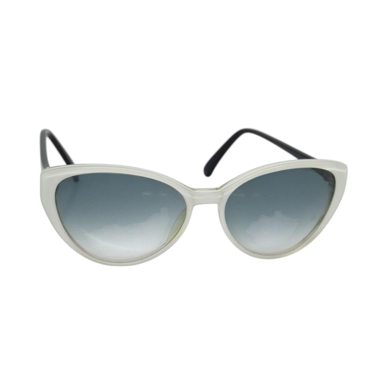 Fendi Sunglasses Plastic, White, Plastic, Sunglasses